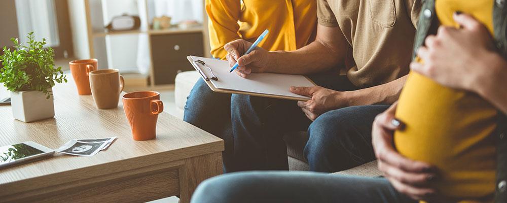 Glen Ellyn surrogacy contract lawyer